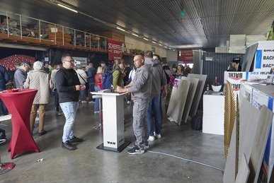 Lagerhalle der Firma Scheiffele Lagerhalle der Firma Scheiffele